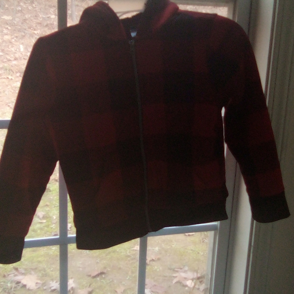 My sibling can't wear it any more